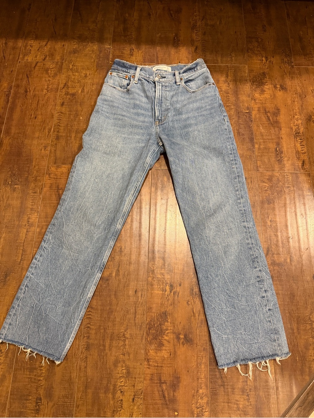 90’s High-Rise Straight Jeans in Light Blue